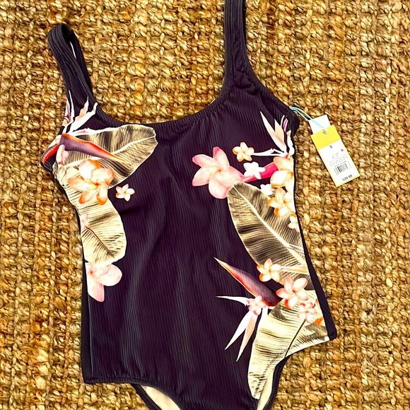 Kona Sol one piece bathing suit - Picture 6 of 8